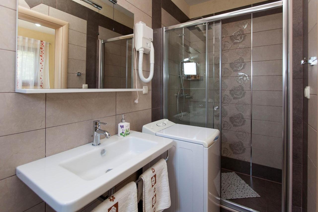Apartments With A Parking Space Jadranovo, Crikvenica - 2377 Luaran gambar